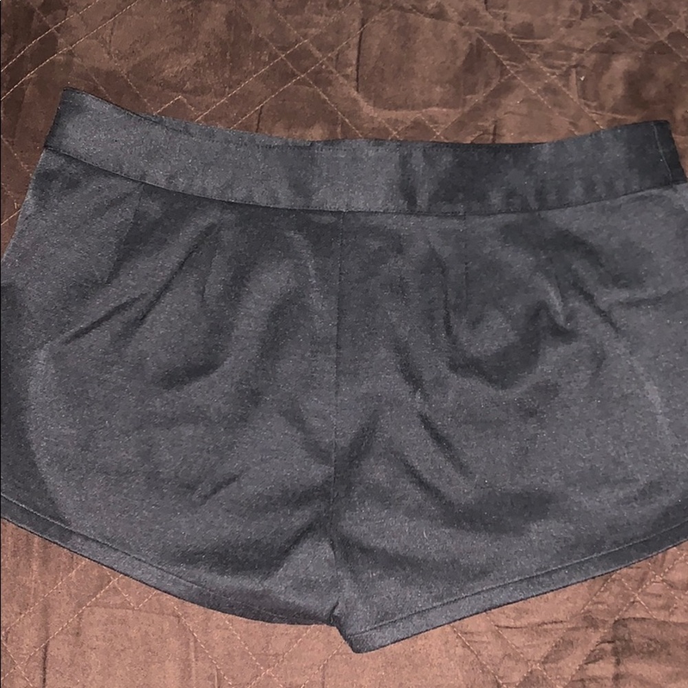 LEITH DISCO SHORTS - Picture 6 of 7